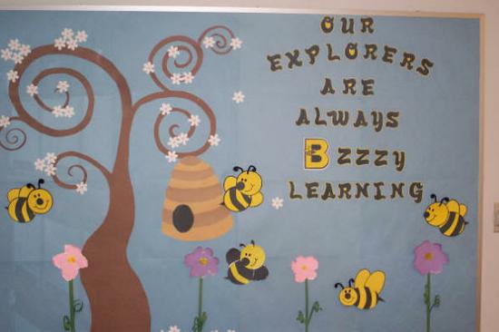 Spring-Bee-Bulletin-Board